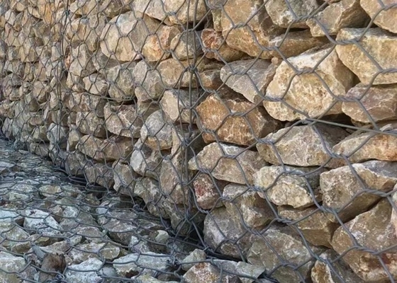 Zink 100g beschichtete wirtschaftlichen gesponnenen Gabions-Korb-Fluss-Kurs-Schutz