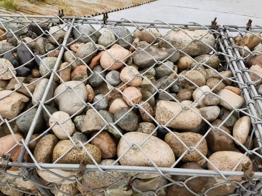 Überschwemmungsbekämpfung 3,2 mm Gabion Mesh Cage Für Stein Sack Gabion Boxen Flussfüllung Gabion Beutel