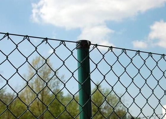 Dauerhafte Kettenverbindung Zaunmasche Starke und robuste Barriere