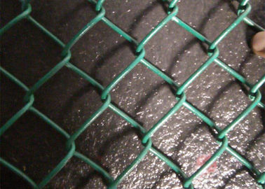 Kohlenstoffstahl galvanisierte Kettenverbindungsnetz Zaun Diamant Muster mit Metall runden Posten