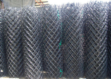 Kohlenstoffstahl galvanisierte Kettenverbindungsnetz Zaun Diamant Muster mit Metall runden Posten